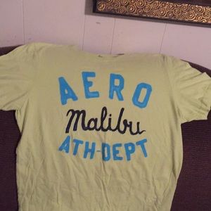 Tee shirt